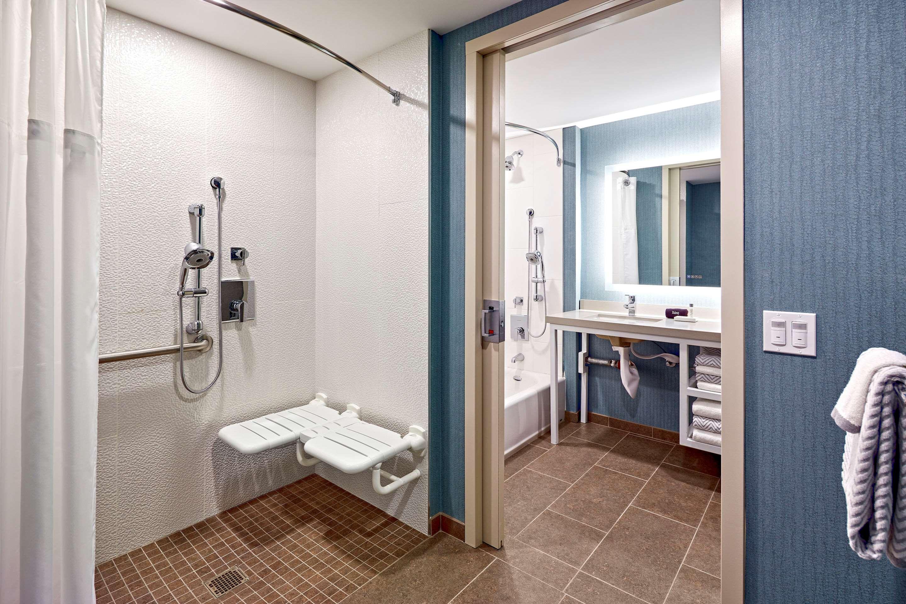 Cambria Hotel & Suites Anaheim Resort Area Екстериор снимка